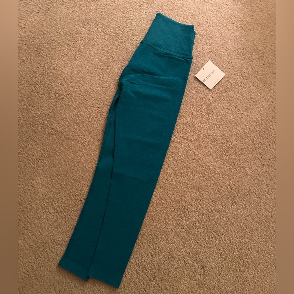 NEW BeyondYoga Leggings!!